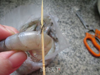 新奥尔良烤虾的做法步骤：2