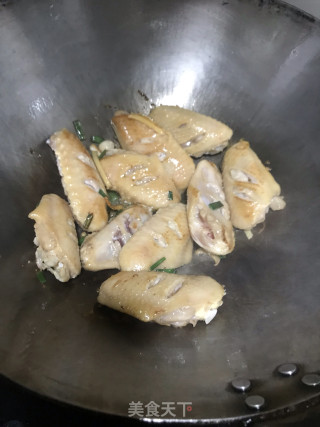 可乐鸡翅的做法步骤：4