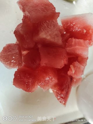 奶油拌西瓜的做法步骤：2