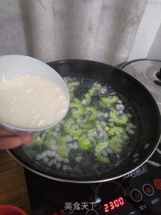 肥肉苦瓜汤的做法步骤：10