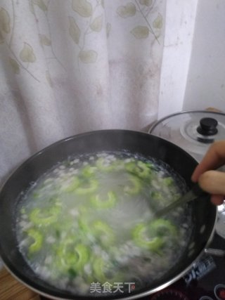 肥肉苦瓜汤的做法步骤：12