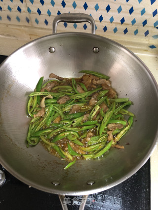 青椒回锅肉的做法步骤：5