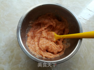胡萝卜虾肠的做法步骤：5