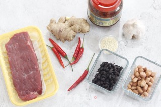 牛肉酱的做法步骤：1