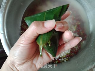 豆子红枣粽的做法步骤：5
