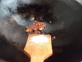 回锅肉的做法步骤：8