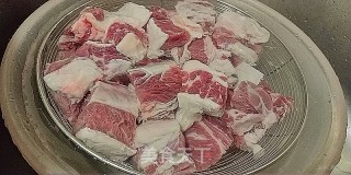 什铞干锅牛肉的做法步骤：2