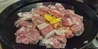 什铞干锅牛肉的做法步骤：4