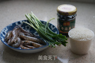 香菇菜虾仁焖饭的做法步骤：1
