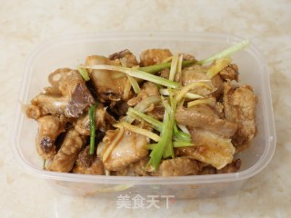 梅酱排骨的做法步骤：4