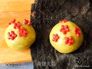 梅花菠菜小馒头的做法步骤：8