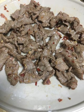 小炒黄牛肉的做法步骤：4