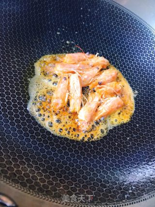 鲜虾伊面的做法步骤：5