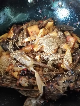 干锅鸭头的做法步骤：9