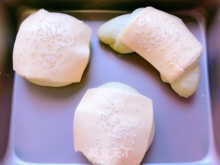 鸡肉松奶酪黄瓜面包的做法步骤：12