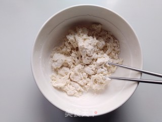 番茄鸡蛋面疙瘩的做法步骤：2