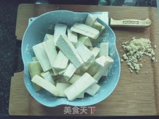 肉末茄子的做法步骤：2