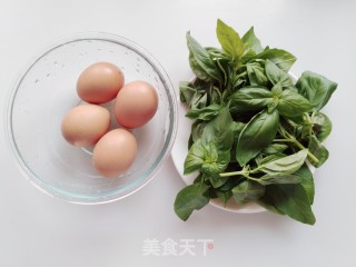 罗勒煎蛋的做法步骤：1