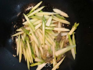芦笋肉末的做法步骤：8