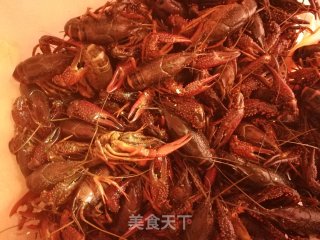 香辣啤酒小龙虾的做法步骤：1