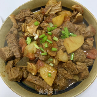 西红柿炖牛腩的做法步骤：5