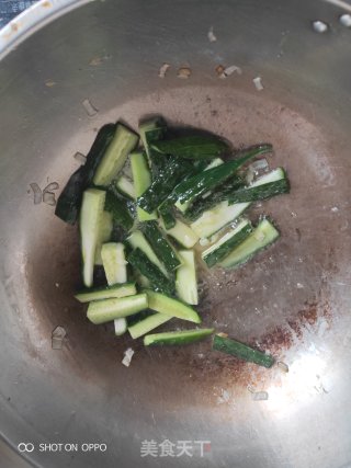 鸡蛋炒黄瓜的做法步骤：5