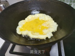 丝瓜炒鸡蛋的做法步骤：4
