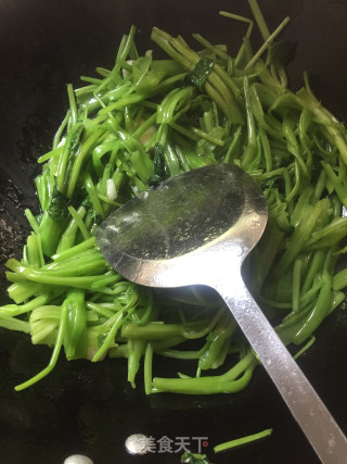 翠绿瓮菜的做法步骤：4