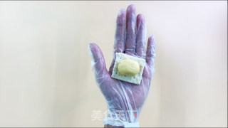 网红零食，可以拉丝的咸蛋黄牛轧饼的做法步骤：4