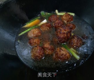 毛豆烧肉圆的做法步骤：5