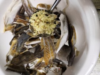 香酥鲨鱼皮的做法步骤：3