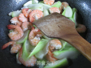 无头虾炒夜开花的做法步骤：11