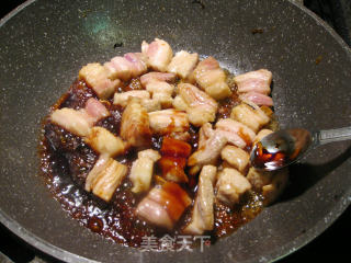 五花肉焖梅菜的做法步骤：6