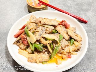 生姜炒带鱼的做法步骤：9