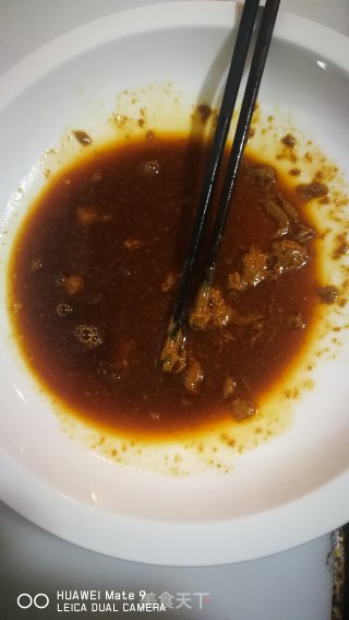 牛肉虾仁拌面的做法步骤：4