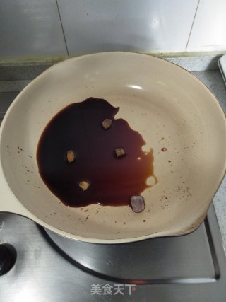 家常油焖五花肉的做法步骤：3