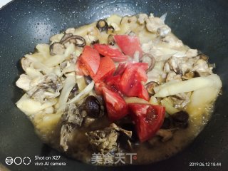 嫩姜香菇啤酒焖鸡肉的做法步骤：12