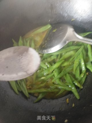 鱼香味扁豆炒肉丝的做法步骤：14