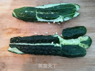 凉拌糖醋黄瓜的做法步骤：2