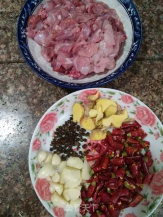 冷吃兔肉的做法步骤：2