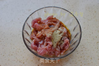 酱炒肉丝的做法步骤：2