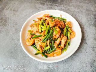 蒜薹炒基围虾的做法步骤：9