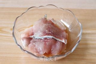 蔬菜鱼肉卷的做法步骤：2