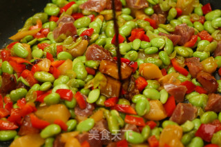 脆口萝卜炒毛豆的做法步骤：11