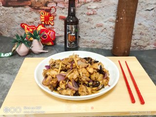 洋葱滑鸡的做法步骤：8