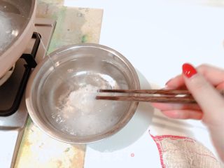 贝壳粉丝煲的做法步骤：3