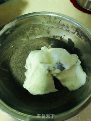 玉米甜豆黑米咸味蛋糕的做法步骤：13