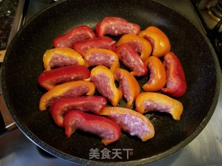 (下酒菜)猪肉酿彩椒的做法步骤：4