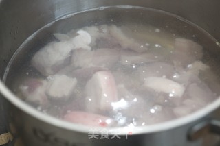 红烧肉的做法步骤：1