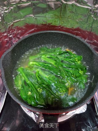 白灼芥兰的做法步骤：4